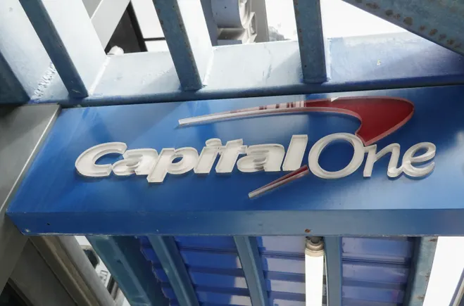 Capital One 启动 Discover 整合筹备，技术迁移与全球受理拓展成重点