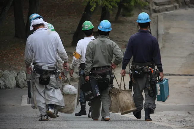 薪酬增长乏力之谜：2019年工资为何仍难显著上涨？