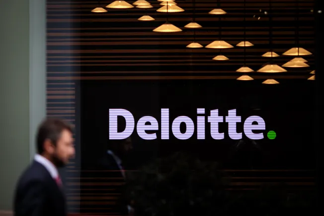 Deloitte aims to help companies with hybrid AI model strategy